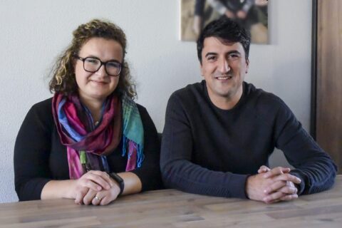 In de serie Aan de keukentafel bij een onderwijsstel