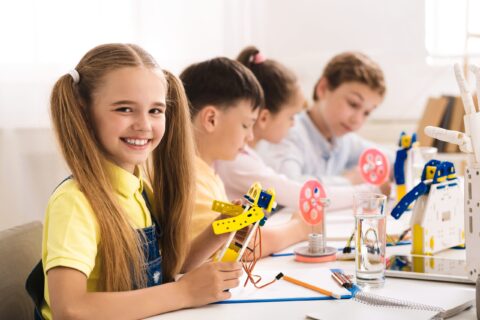 Planet Robot: De Toekomst van Techniek en Robotica in het Onderwijs