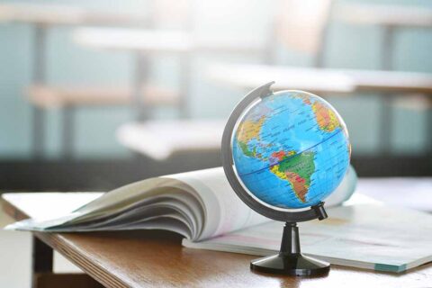 Kennis over aardrijkskunde en geschiedenis daalt